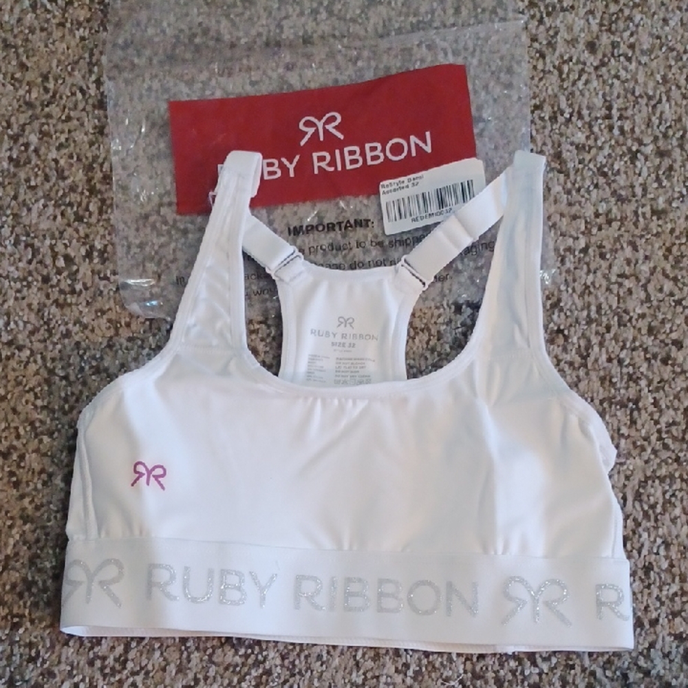 New Ruby Ribbon White Sports Bra